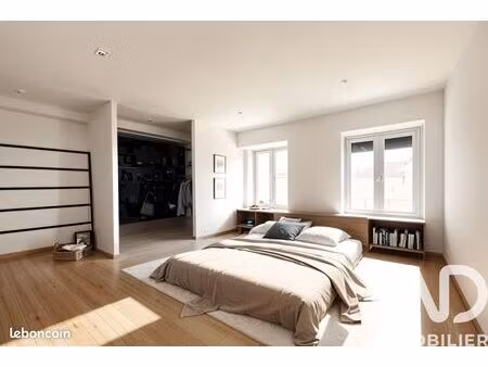 maison 6 pièces 214 m²