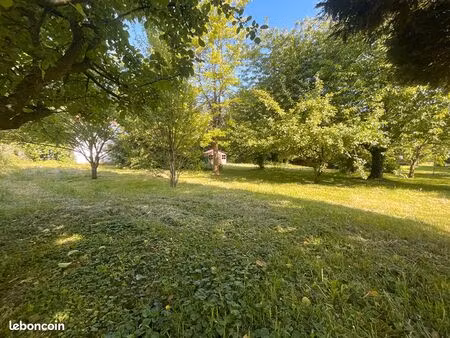 terrain 782 m² authuille