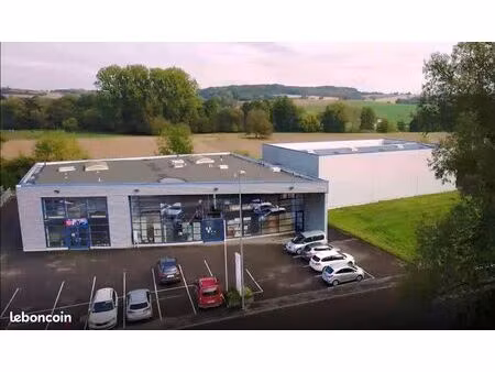 beau bâtiment à usage mixte 1.809 m² - terrain : 51 05 ares - za woerth-sud