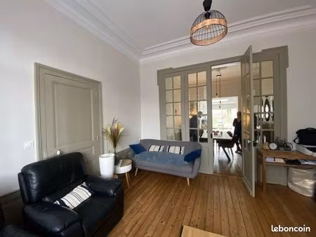 maison 160m2- rénovée avec jardin – proche centre-ville d’arras