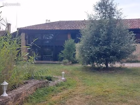 maison t4 meublée 182m2 lumineuse avec jardin  parking et pension cheval possible