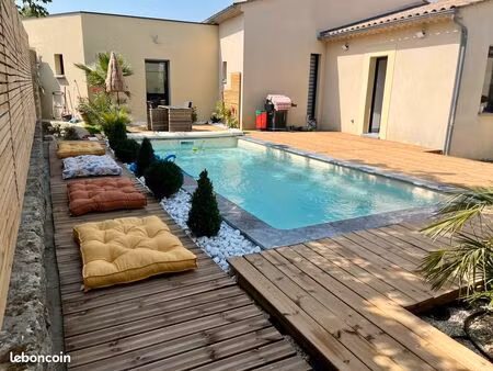 maison pmr de 6 pièces 150m2 garage 40m2 piscine 7x3