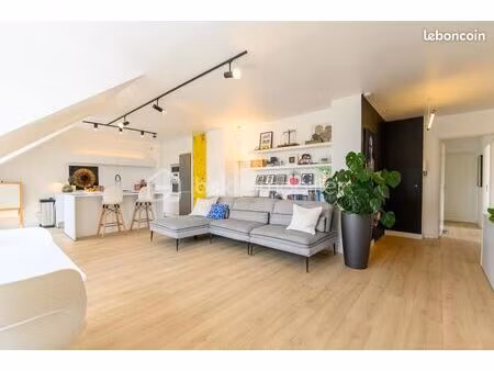 appartement 4 pièces 77 m²