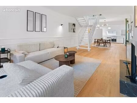 duplex rénové place graslin / royale