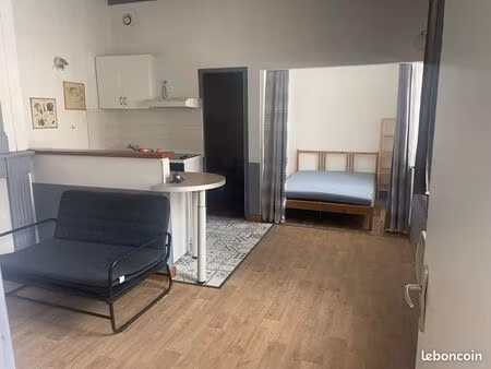 loue un meublé à pont de beauvoisin (73330)