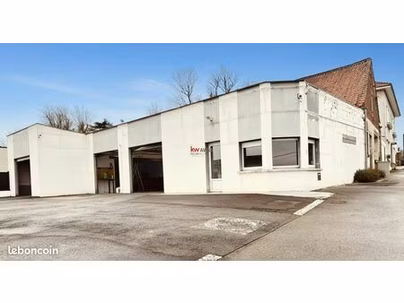 local commercial 158 m²