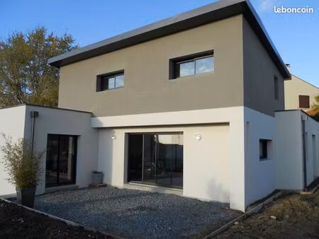 maison 6 pièces 120 m²