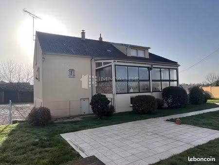 pavillon 123 m² rouilly