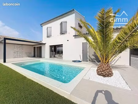 villa 5 pièces 130 m²