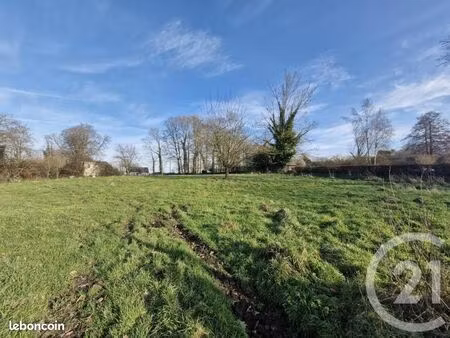 terrain 4 013 m² drosay