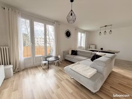 appartement 4 pièces 67 m²