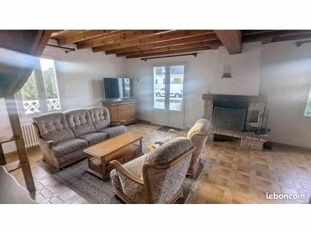 maison 6 pièces 136 m²