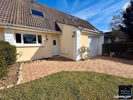 maison 6 pièces 106 m²