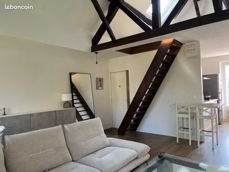 appartement 3 pièces atypique – 90 m² au sol – dernier étage – cachet exceptionnel – guyan