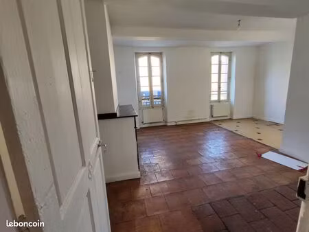 opportunité rare : appartement en plateau à aménager