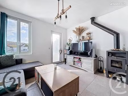 maison 4 pièces 70 m²