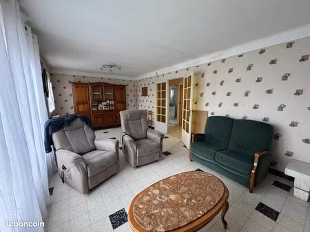 maison 5 pièces 104 m²