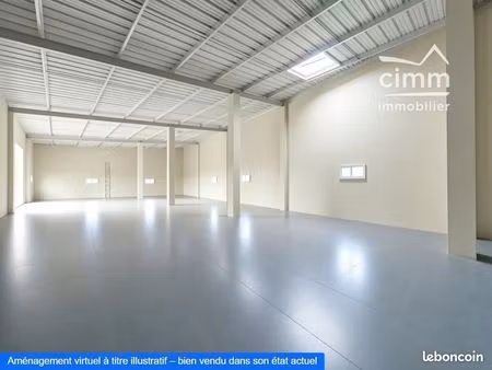 local 390 m² mazan