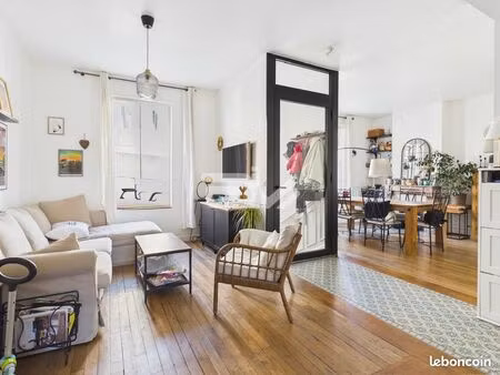 maison de ville 6 pièces 142 m²