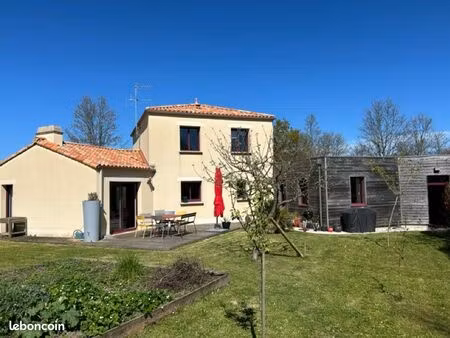 maison 8 pièces 152m2