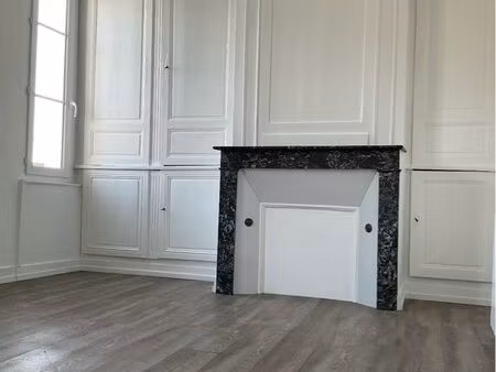 à louer – f1 bis de 32 m² en centre-ville