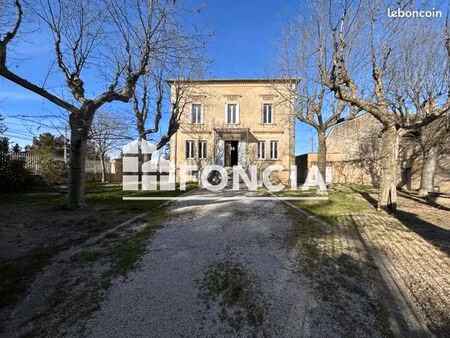 local commercial 274 m²