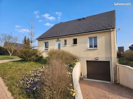 pavillon 4 pièces 128 m²