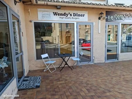 local professionnel ou commercial courthézon