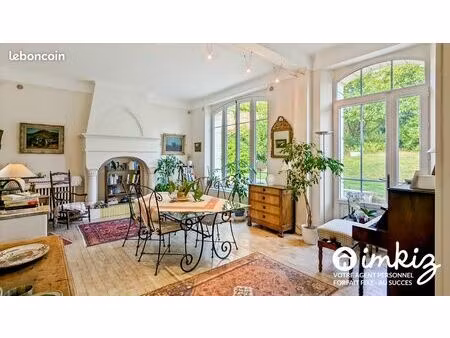 maison de maître 274 m² jardin clos  15' de reims