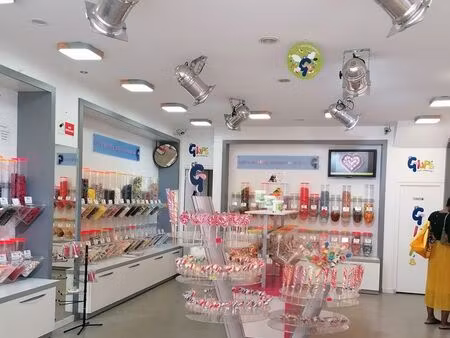 commerce centre ville 180m2