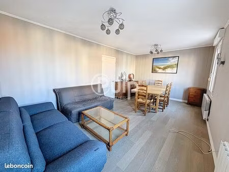 immeuble 8 pièces 123 m²