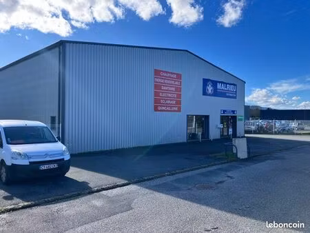 à louer local commercial entrepôt artisanal