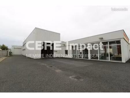 local d'activite 1744 m² cormontreuil