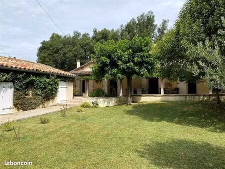 maison 6 pièces 165 m²
