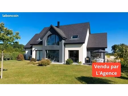 maison 6 pièces 171 m²