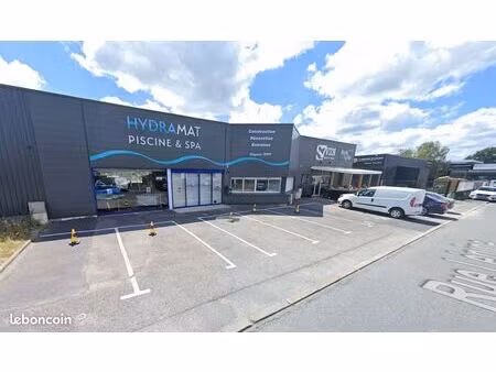 local commercial 500m² zone de parc lann vannes