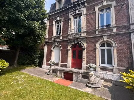 t3 meublé - terrasse et jardin