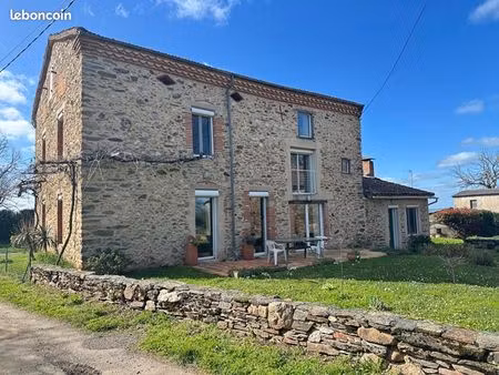 maison 7 pièces 265 m²