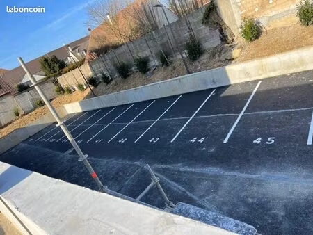 place de parking en résidence sécurisée