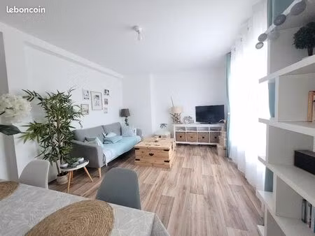 appartement 4 pièces 61 m²