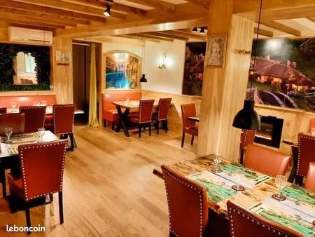 murs + fond pizzeria crêperie