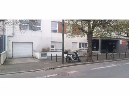 parking de 14 5 m2 en sous sol gare de chelles