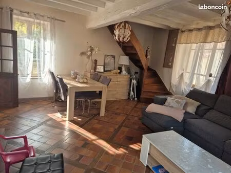 maison individuelle pierre