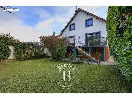 maison 6 pièces 166 m²