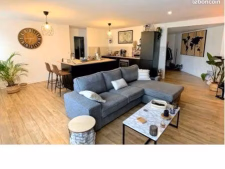 f3 de 80m2 avec garage de 50m2