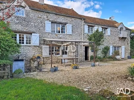 longère 6 pièces 180 m²