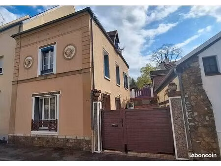 maison de ville 5 pièces 120 m²