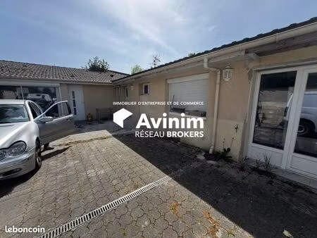 local 78 m² chelles