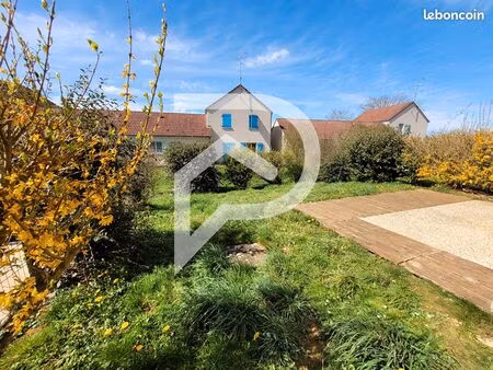 pavillon 4 pièces 82 m²