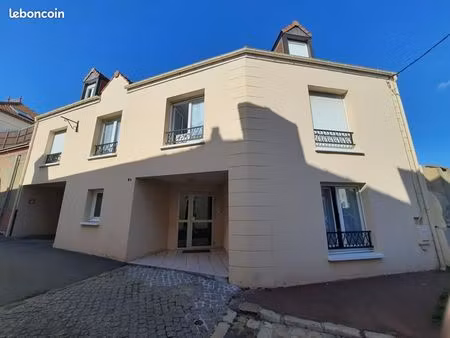 studio 1 pièce 20 m²